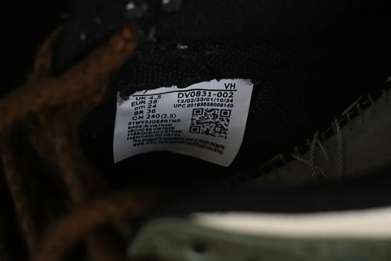 All Categories Nk SB Dunk Series Nk SB Dunk Low Low-top Sneakers Nk Dunk Low Panda Prank Jungle Crossing Forest Crisis SB Low-top Casual Sneakers DV0831-002